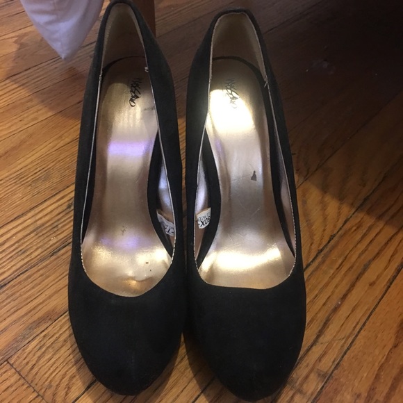 Suede platform heels - Picture 2 of 3